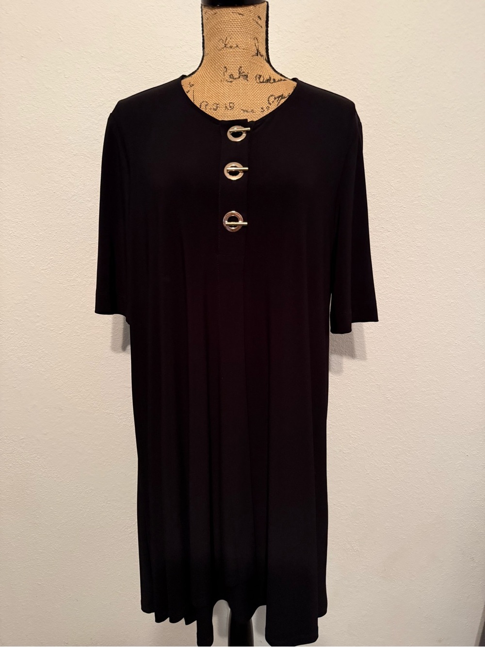 Joseph Ribkoff Black short sleeve dress size 16